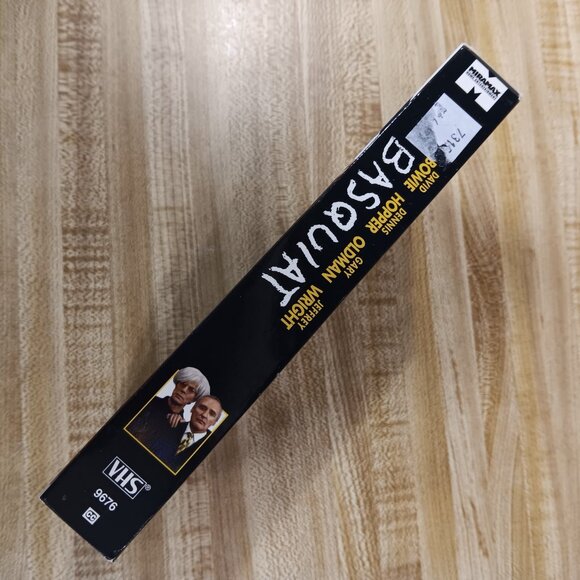 Basquiat 1996 VHS Jean-Michel Hopper Bowie Oldman Graffiti Neo Expressionist VTG - Picture 4 of 8